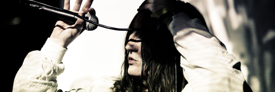 Aktuelle Fotos, Musikvideos, Interviews und Berichte vom Elevate Festival 2011