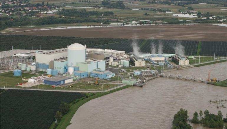  Author of this media file is employee of Ministry of Defence of the Republic of Slovenia (MO RS) or Slovenian Armed Forces.  Images taken from www.mo.gov.si and www.slovenskavojska.si can be used under the terms of the Creative Commons Attribution 3.0-license.